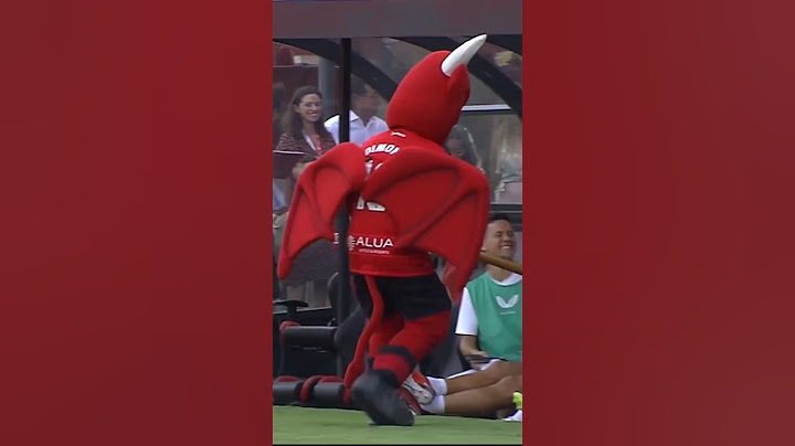 Los juegos de Dimonió antes del partido 🤣👹
