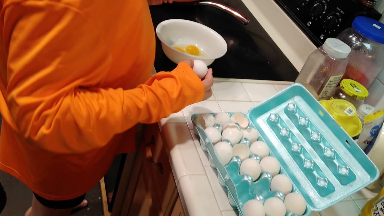 David screaming eggs 7 - YouTube