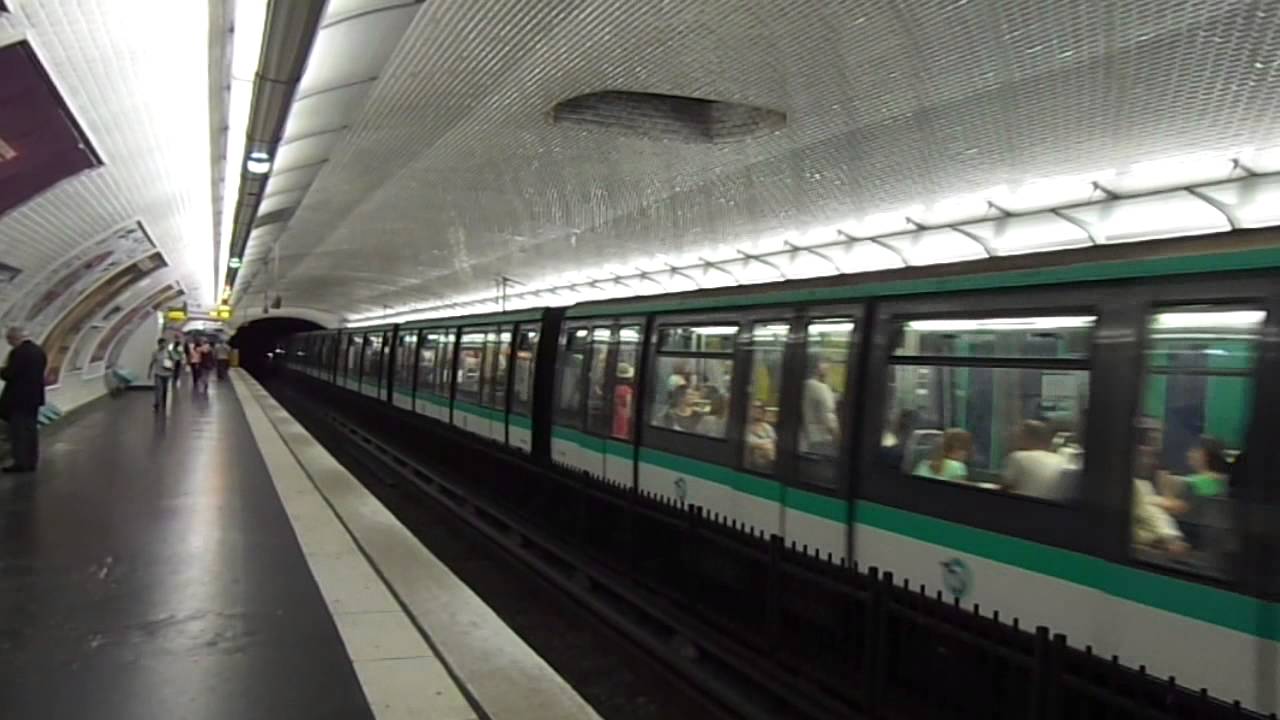 Paris métro ligne 4 - MP 89 - Odéon - YouTube