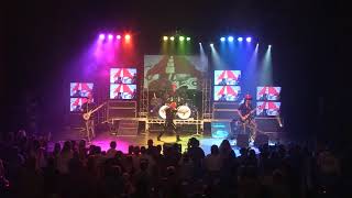 NEW WAVE NATION 2018 - Whip it