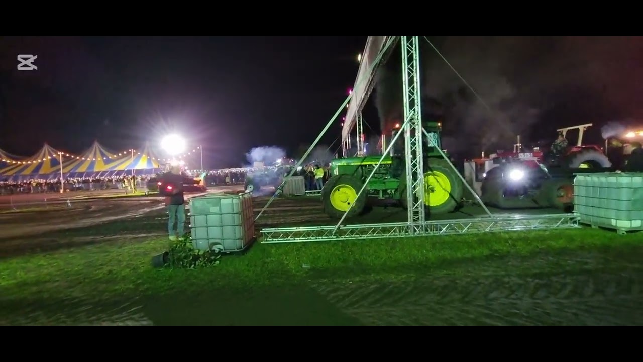 John Deere 4240S - Tractor Pulling