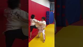 #judo #martialarts #jujitsu #judolife#fight #sports #shorts #taiwan #china #girl#台湾#中国 #柔道 #训练 #孩子