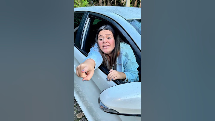 QUANDO VOCÊ DA CARONA PRA SUA AMIGA!