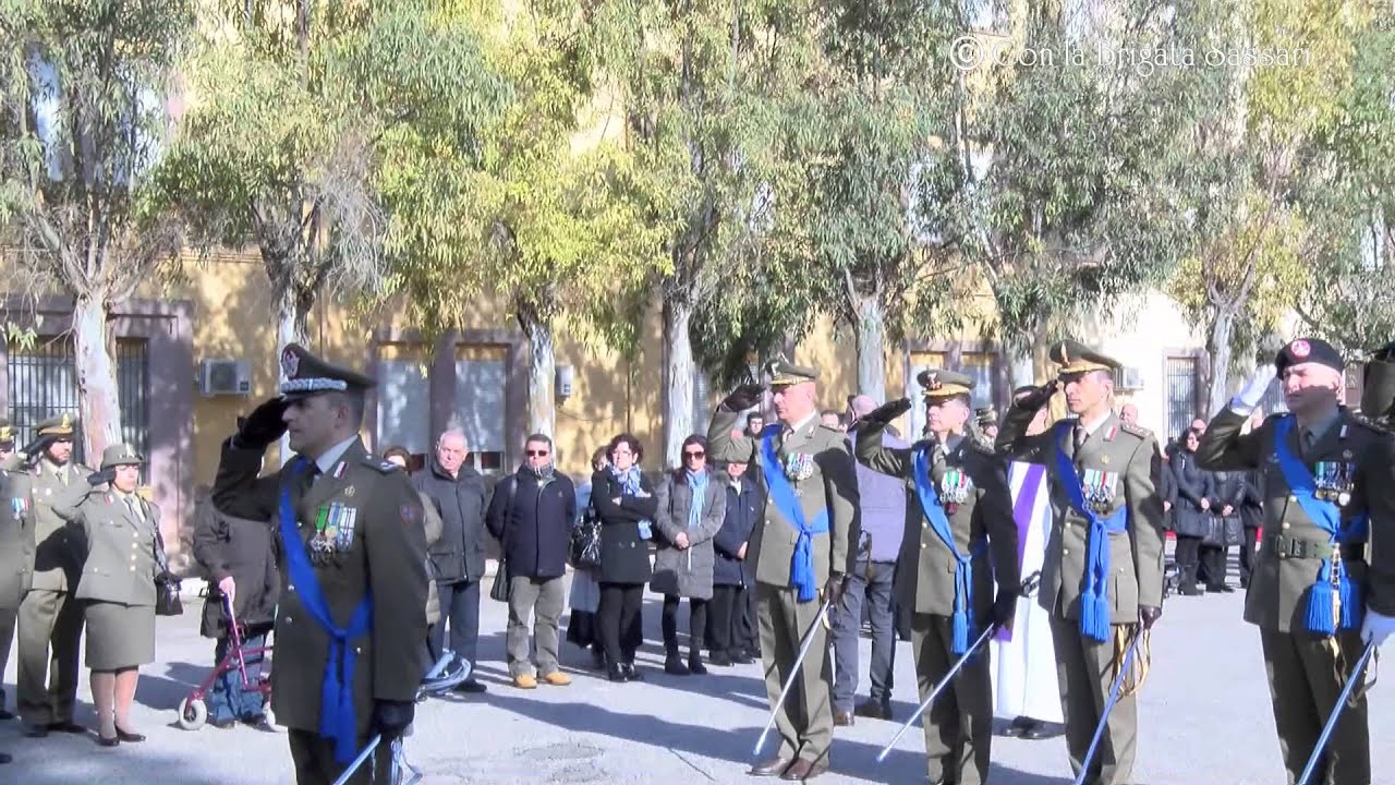 BRIGATA SASSARI: CENTENARIO; CERIMONIA SASSARI, ONORI AI CADUTI