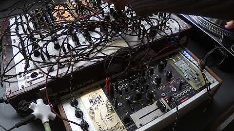 Ginkosynthese BATTLE (XF modulated by TTLFO)