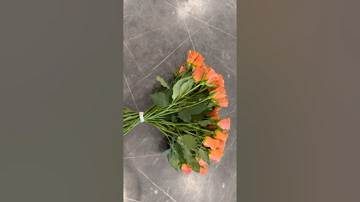 EASIEST Spiral bouquet technique for beginners HOW TO MAKE A SPIRAL HAND TIED BOUQUET OF ROSES #diy