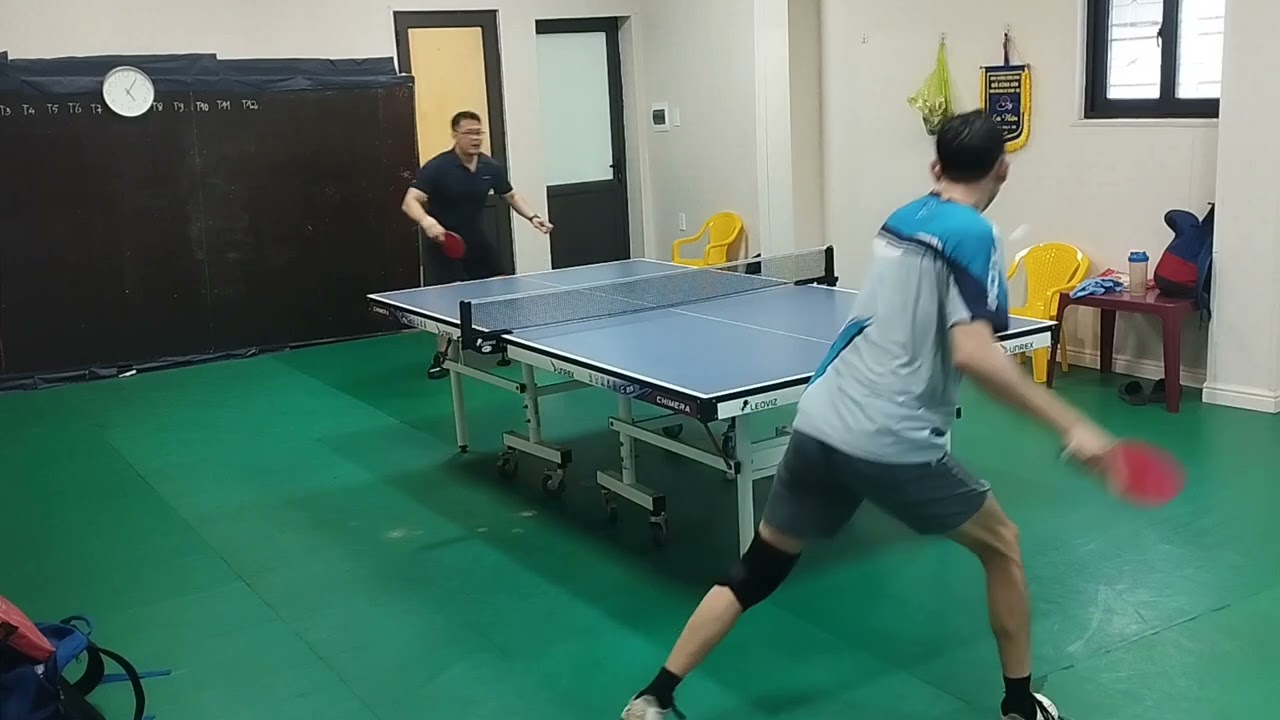 Bóng bàn Chợ sắt Phương vs Toàn (lượt về)