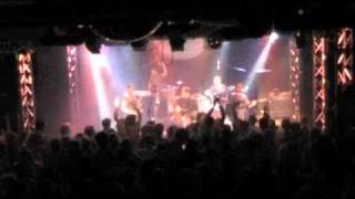 Al Jawala live 2010 • the whole crowd is jumping to Klezmer Disco tune Heymischer Bulgar