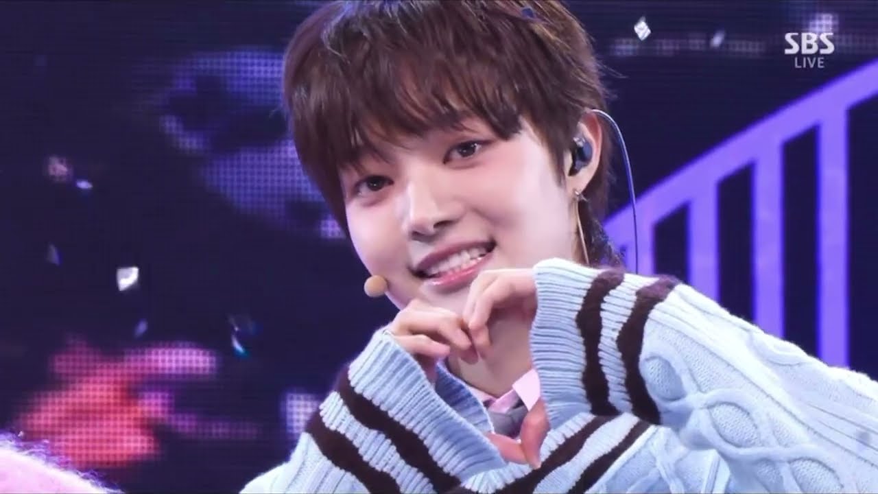 inkigayo｜ NEW MC   EJ(의주) ・SHINYU(신유) ｜ MC (의주) X (신유) 「누난 너무 예뻐 (Replay)」スペシャルステージ ｜ 2025年10月19日(日)