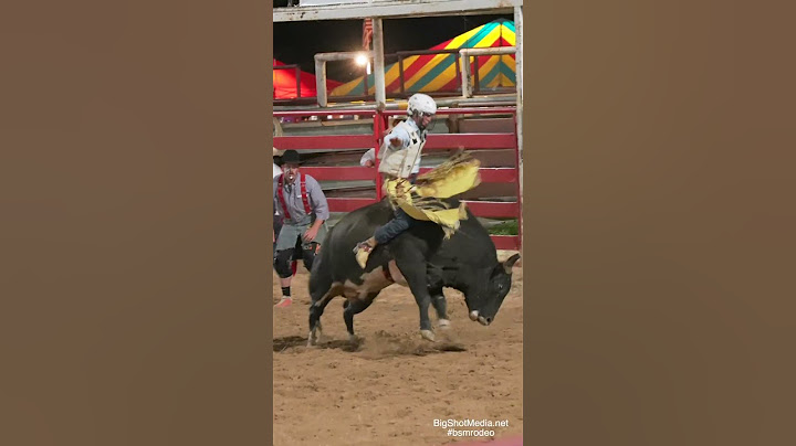 Into his hand in Bandera Texas #banderanews #shorts