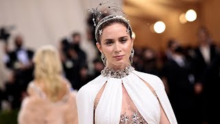 Emily Blunt Fans Are Disappointed After Resurfaced Clip Shows the Actor Fat-Shaming a Server