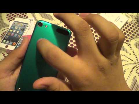 Unboxing and First Impressions: iPod touch 5th Generation (64GB Blue)