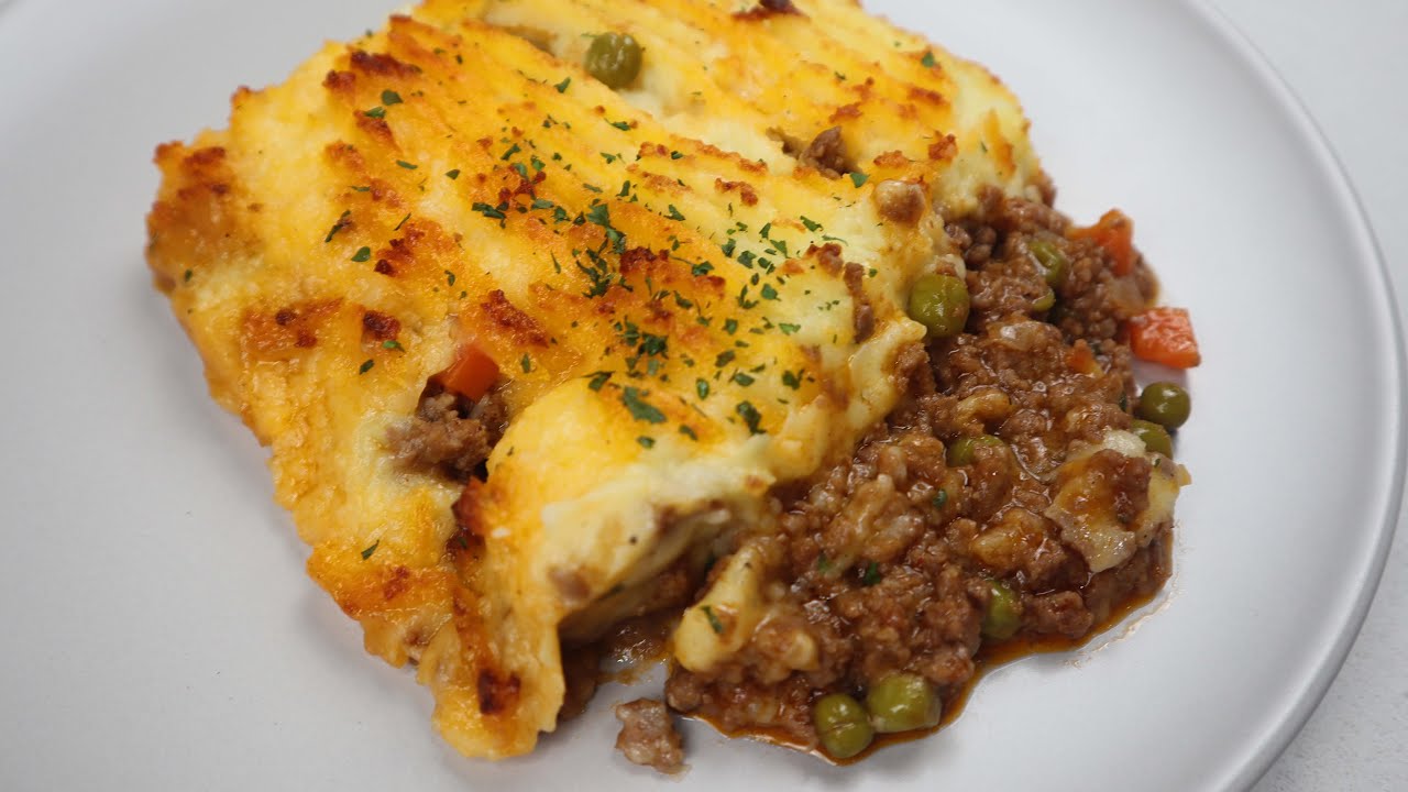 صينيه بطاطس باللحمه المفرومه اكله رهيبه انجليزيه علي حق 😍جوسي والطعم رهيب👌😋shepherd's pie👌