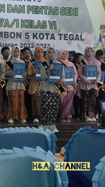 PEMBACAAN PUISI TERIMA KASIH GURUKU