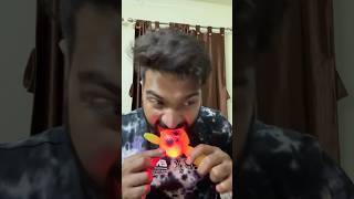 Cậu bé tốt bụng gỡ áo bị mắc cho hai ông cháubang Meo vat cugc song #shorts#cute🤯😳😂