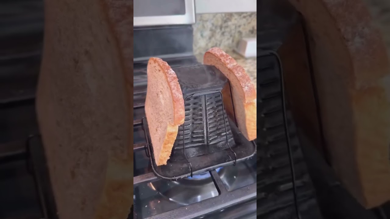 Early 1900’s Radiant Toaster! 🍞