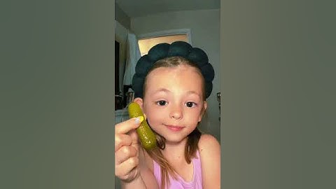 SHE MELTS MY HEART!! #Pickles | Mother daughter