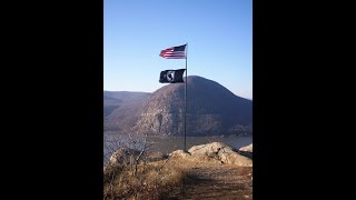 Hiking the Breakneck Ridge in the Hudson Highlands in NY