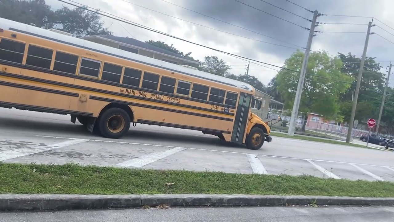 Miami Dade school bus route 9020 bus route information for parents regarding child’s bus information