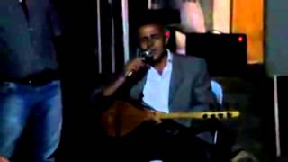 Hastanenin Kapısına Kar Doldu