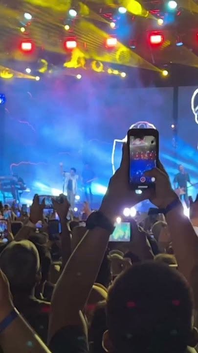 Kalian Luar Biasa ‼️ Momen Ariel Noah Live Konser