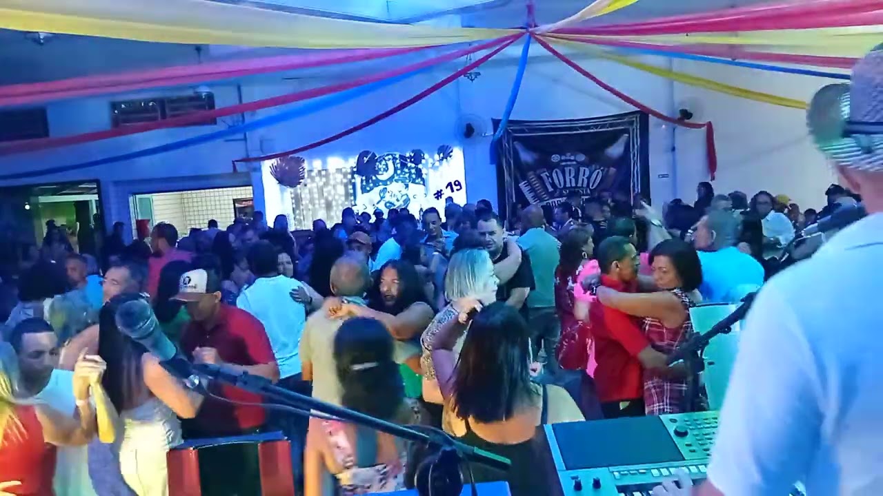 Janio Silva ao vivo no forró e seresta das meninas no Gama DF 05/10/2025
