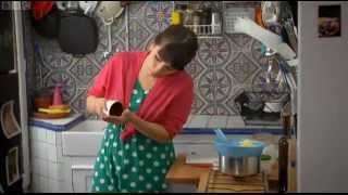 The little paris kitchen: cooking with rachel khoo from amazon @
http://amzn.to/hedead