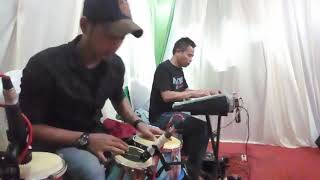 BiARLaH MeRaNa CoVeR GeNdAnG NgAwUuR FeAt ViKa MuSiK VoC.ViNa