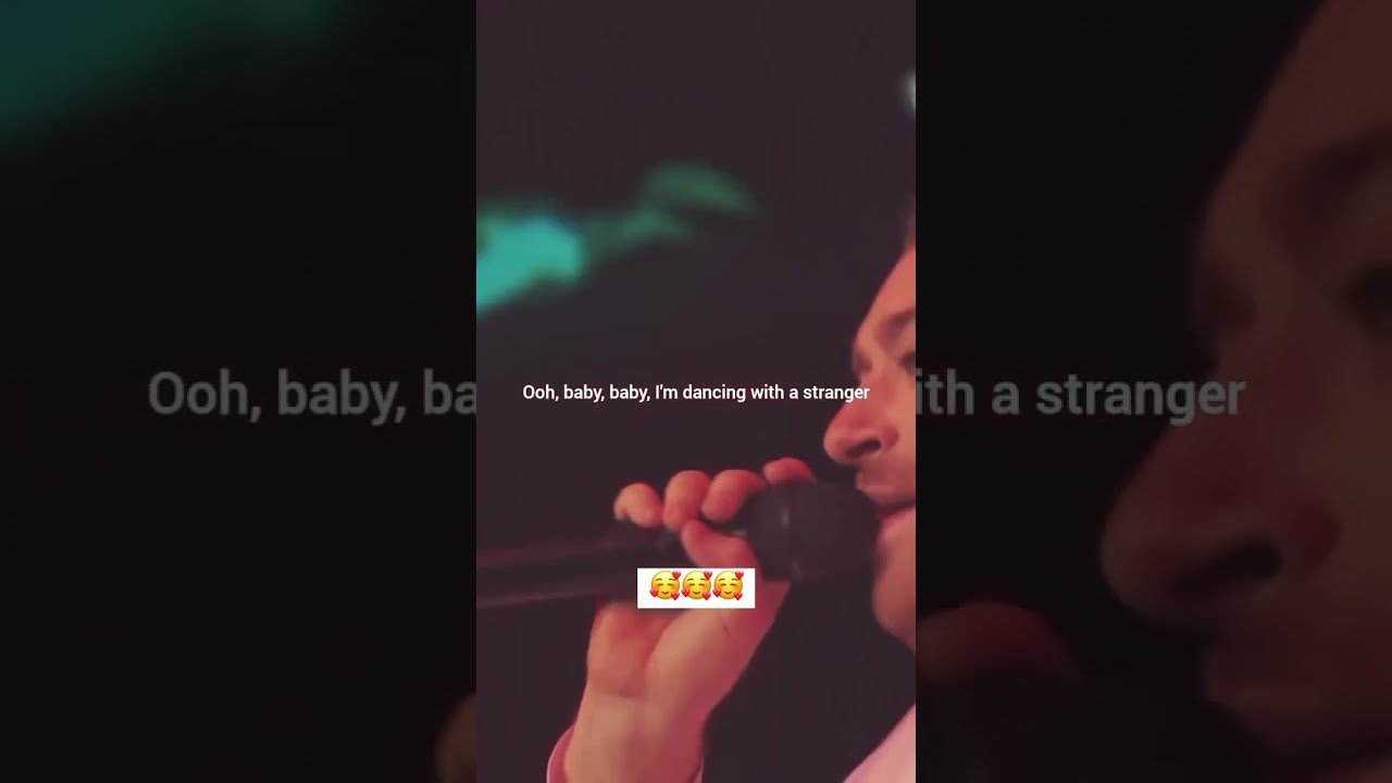 Обожаю его голос 😍