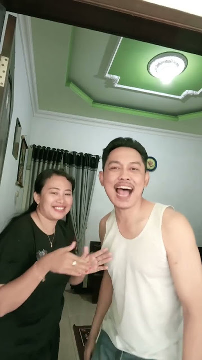 mesra banget pasangan ini