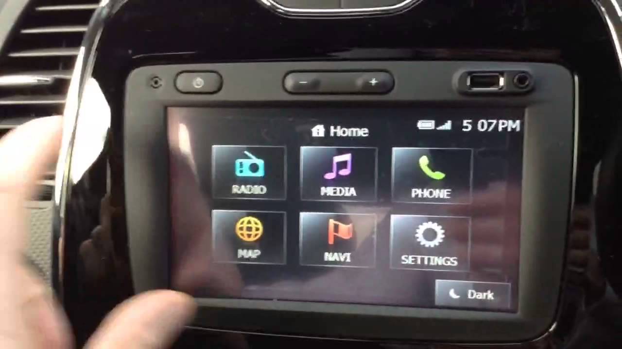 For Renault Dacia Duster Sandero Captur 8Touch Android Head Unit Nav