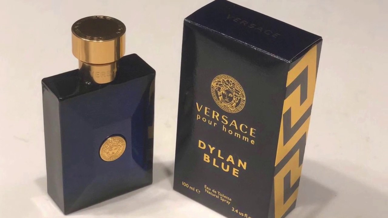 Versace Pour Homme Dylan Blue by Versace 1 oz Eau de Toilette Spray / Men