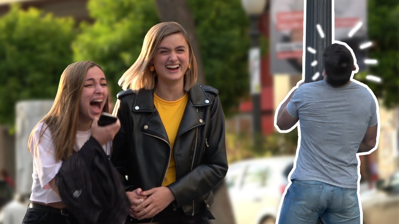 Доброго дня, дамы 😏 [пранк со скрытой камерой]