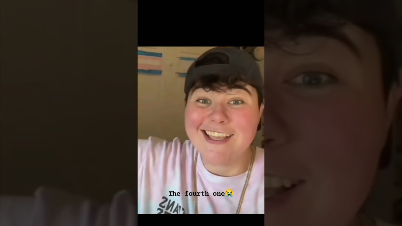 Эмм, привет 👋🏽 Кринж! 😂😂🤦🏽‍♂️ 