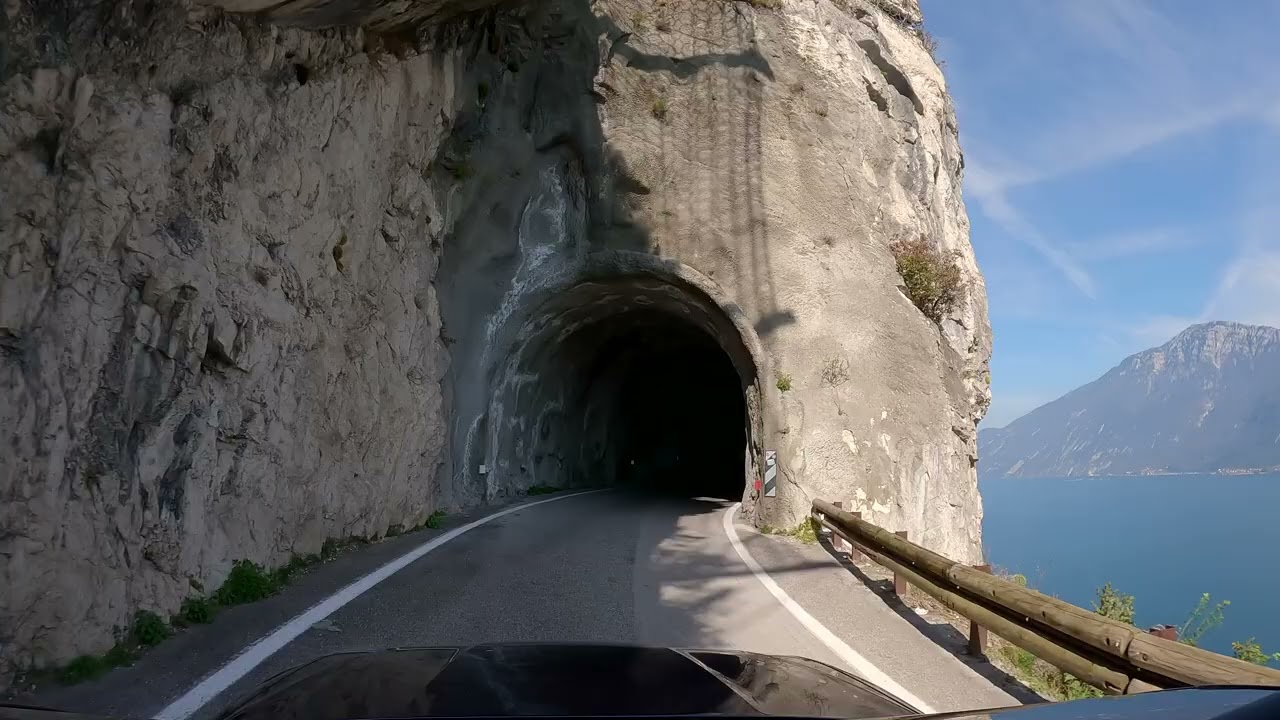 Strada Della Forra Audi RS6 Performance