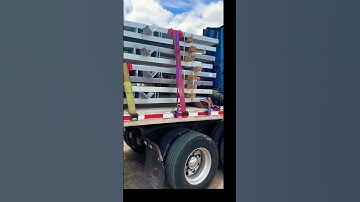 #LoadSecurement#HoodTrucker shows how to secure a flatbed load of steel plates. MUST WATCH!!