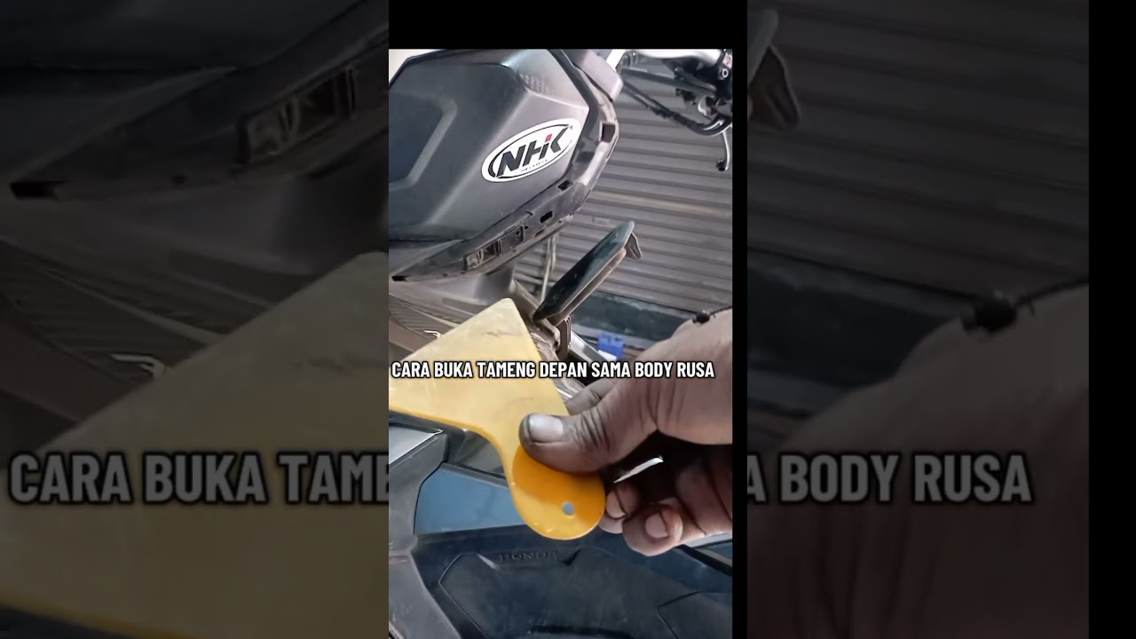 cara buka body depan dan samping ADV 150