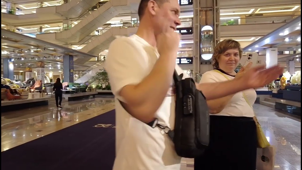 РЫНОК МЕБЕЛИ ФОШАНЬ, ОБЗОР ТЦ ЛУВР! МЕБЕЛЬНЫЙ ТУР В КИТАЙ 