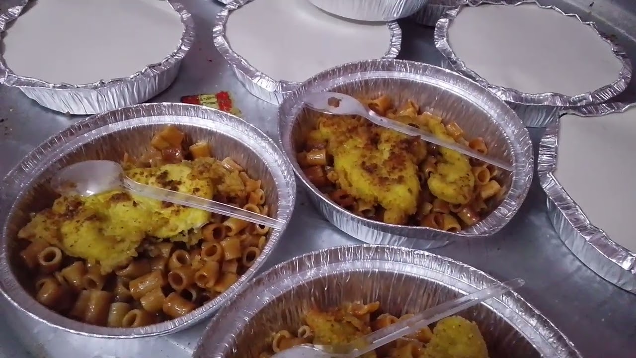 السلام عليكم ورحمه الله وبركاته من خير الأميرة جيجى والأميرة رانيا بنية أسعدهم يارب 🤲 ربنا يتقبل  