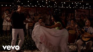 Víctor Manuelle - Que No Mueran las Tradiciones (Official Video)
