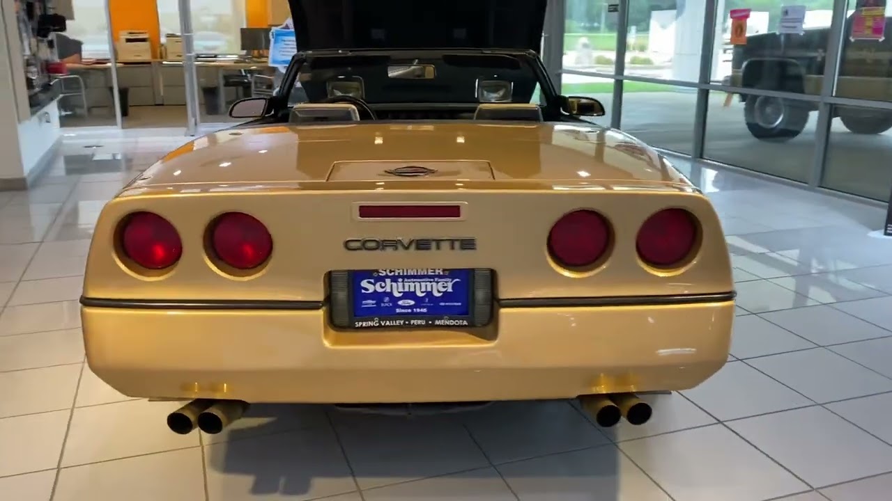 1986 Chevrolet Corvette official Indy 500 Pace Car