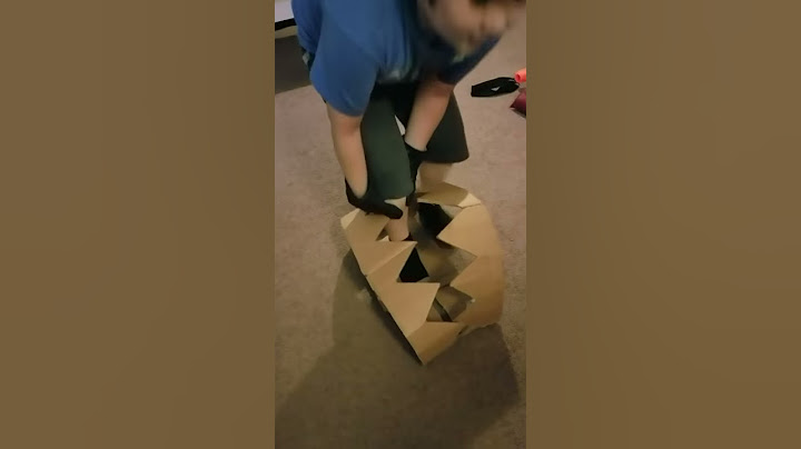 Hello Neighbor Cardboard Crafted Bear Trap