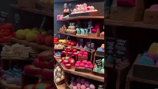 Let’s Go To Lush! | 2022 Bath Bombs & Soap Shopping #shorts