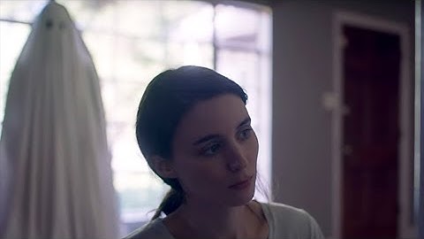A Ghost Story trailer song - I get overwhelmed by Dark Rooms