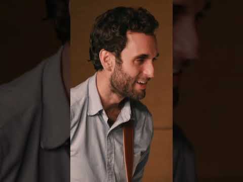 #TBT to Julian's performance of "Look Book" from 'Modern Lore' 🎶