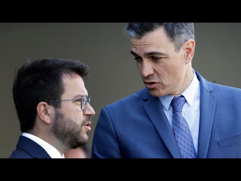 Tenso y breve encuentro entre Sánchez y Aragonès: el Govern exige una reunión