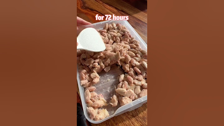 Make chocolate for my husband from fresh cacao beans 🫘 (actually…from molded cacao beans 🤫)