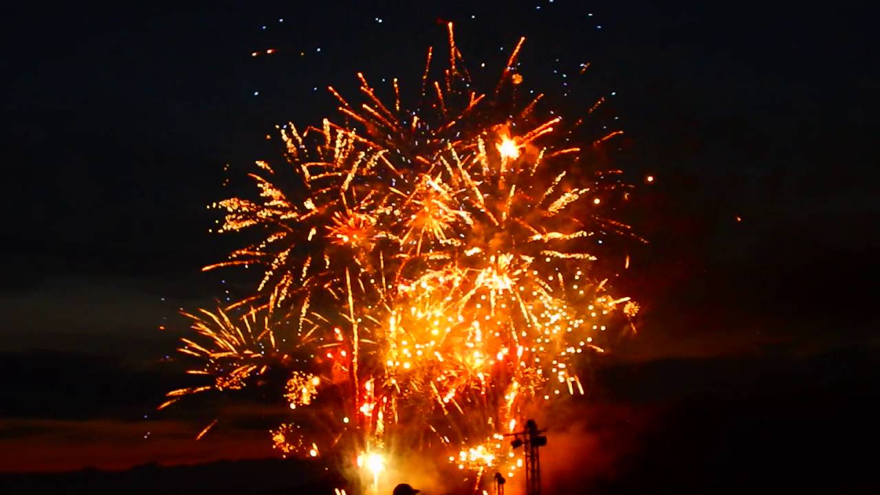 Pyrofest May 29 2016 PyroFest Phantom Fireworks Display - YouTube