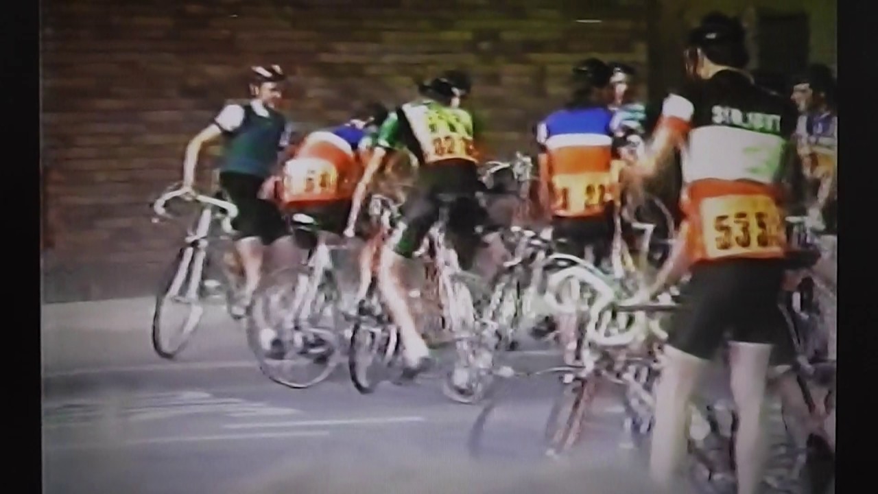 Rhyl Road (now Cycling) Club's Rhuddlan Gala Road Race 1985 Part 2. YouTube