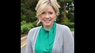 Pretty & Simple Updo